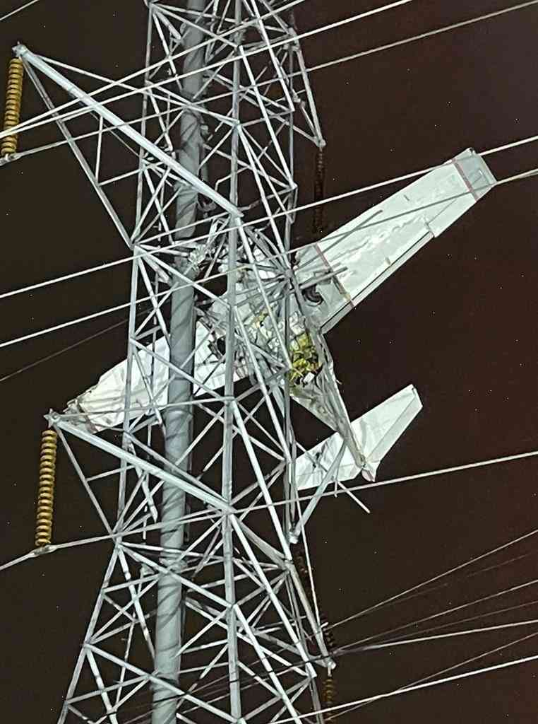 The pilot and passenger of a plane crash into a transmission tower in Maryland died